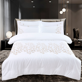 Luxury embroidery comforter set duvet cover bedding set 